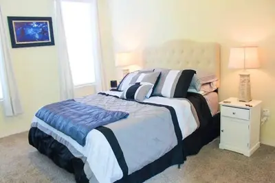 Image de By the Sea Style Condo