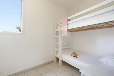 Image de T3 meublé avec Terrasse à Cabriès (13) - résidence service avec piscine & golf
