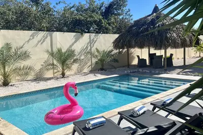 Image de Heerlijke Vrijstaande Villa met Privézwembad