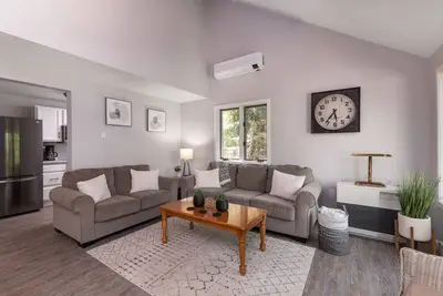 Image de Stylish family fun-Cranmore Mtn-Ac-Fireplace