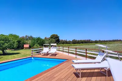 Image de House 2 Minutes From The Sea Surrounded By Nature, With Swimming Pool And Hot Tub
