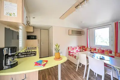 Image de Mobil-home Comfort - 26m2 (2 Schlafzimmer + Klimaanlage + Tv) 4 Personen
