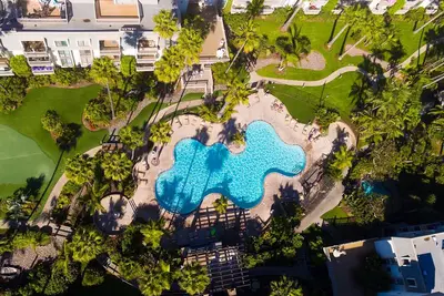 Image de A316 North Coast Village- Luxury condo with ocean views *Super close to the beach*