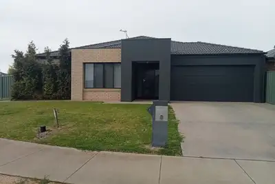 Image de Luxurious 4 bed 2 bath entire home