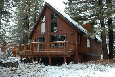 Image de Tahoe Donner Family Cabin 2 bedroom + huge loft