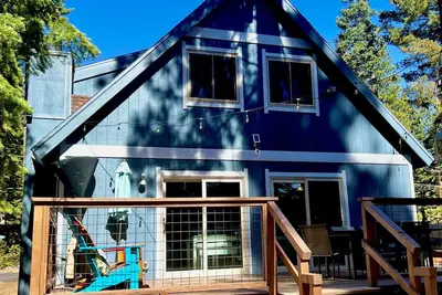 Image de Luxury Tahoe A-Frame walking distance to lake