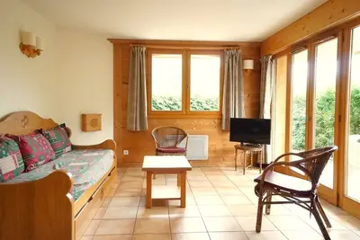 Image de Confortable Emplacement Parfait : Proche Pistes et coeur de village.