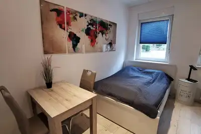 Image de Hübsches Zimmer mit Eigenem Bad und Kochecke, Gute Verkehrsanbindung