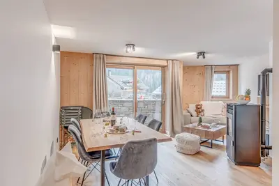 Image de Appartement 3 Pièces Cabine avec Terrasse à Champagny-en-Vanoise - 6 Pers, 57m²