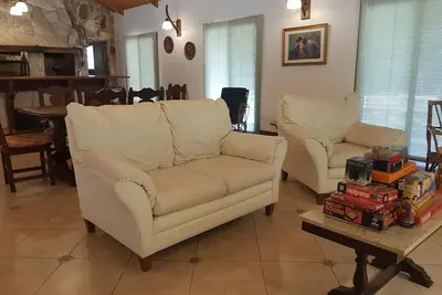 Image de Funes, House 2 Bedrooms ideal family rest