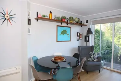 Image de One Thirty Four Next to Golfcourse | Close to town