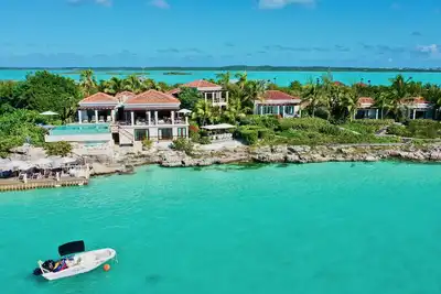 Image de Private Luxury Oceanfront Compound