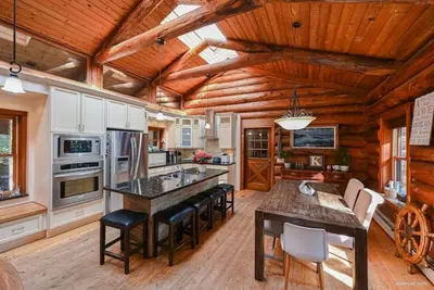 Image de Loghouse holiday beautiful serenity Journey,4bedrooms