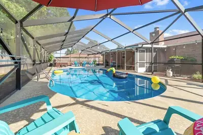 Image de Poolside Family Retreat w/ Hot Tub & Game Room