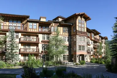 1404 - Two Bedroom Standard Eagle Springs West by RedAwning