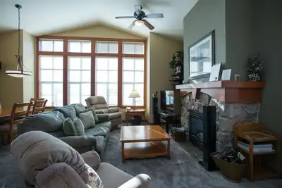 Image de 2405 - Two Bedroom Deluxe Eagle Springs East by RedAwning