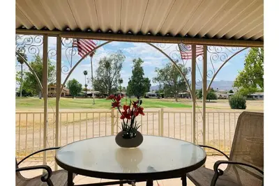 Image de Home On Chaparral Golf Course