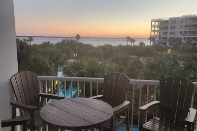Image de Gorgeous Condo on Okaloosa Island, 700 Foot Lazy River! Includes Beach Service!