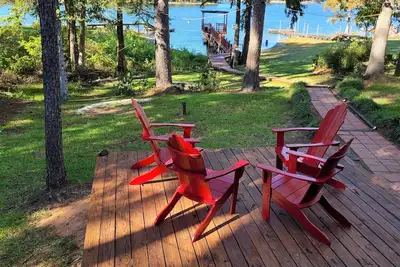 Image de Lakefront Cedar Cabin-South Toledo Bend-fishing pier, dock-covered parking-pets👌