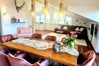 Image de 5* Lory vacation apartment with castle and panoramic views