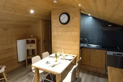 Image de Appartement cosy avec balcon sud, proche pistes ski, animaux admis, parking privé, draps inclus