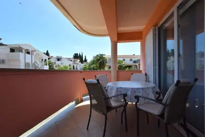 Image de Appartement de vacances avec climatisation et balcon