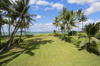 Image de Kailua Hale Kahakai by Gather: Lux Oceanview Villa w/ Beach, Walk to Attractions
