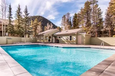 Image de Modest 2br condo in West Keystone w/ shuttle to slopes, pool, and hot tub