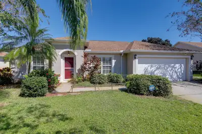 Image de Bright Titusville Retreat w/ Lanai - Wfh Friendly!