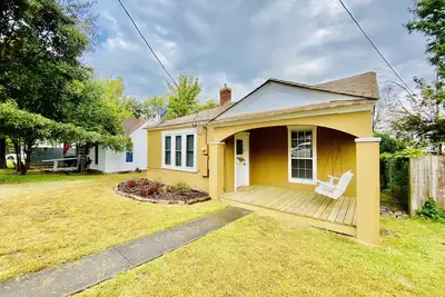 Image de Charm, Comfort and Style, walk to downtown Mena, Ar