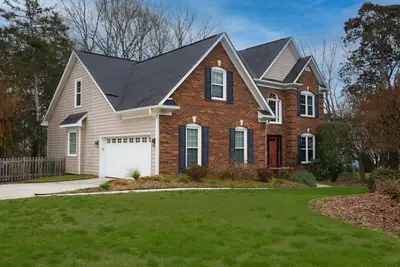 Image de Firepit • Ev Charger • Bbq • Desirable Location