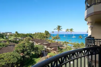 Comfort and Convenience! 4 Serene Units, Pool, Near Honokowai Beach Park