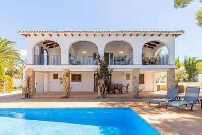 Image de Villa Rakhi 4 by Solidays - Moraira, Costa Blanca