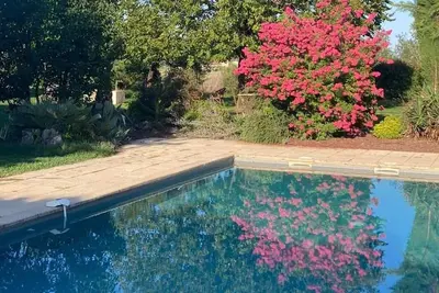 Image de Gîte cocooning dans un cadre privilégié, au calme, avec piscine