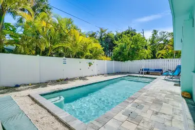 Image de Private Pool - Anna Maria Hideaway by SeaBreeze Vacation
