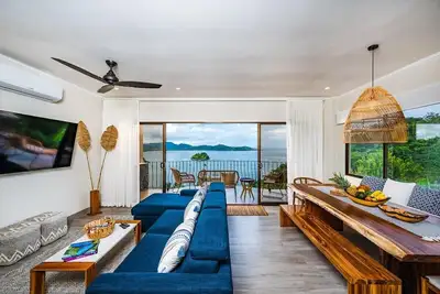 Image de Stylish Condo | Pools + Ocean View