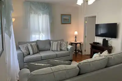 Image de Goose Pond One Less than 1 mile to All Star Village, 1st floor, immaculate apt