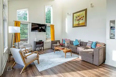 Image de Free Resort Rec Passes, Fireplace, Mountainside & More!