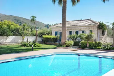 Image de Maison de vacances \"Olympia\" avec piscine partagée & A/C