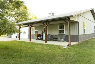 Image de Maple Lawn | 2 Bed, 1. 5 Bath