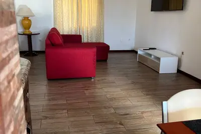 Image de DuDu House, 10 minutes drive from the airport!