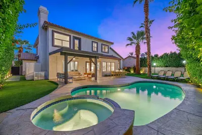 Image de Lush Bliss Living - Private Yard, Walking distance to Coachella