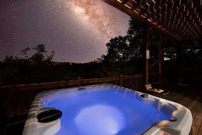 Image de Cabin in 150Acres| Views | Theater |Hot Tub| Game Rm| Fire Pit