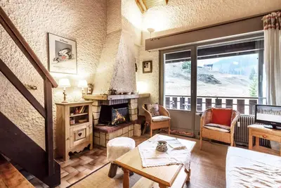 Image de Geräumige Wohnung für Ihre Familie, Ski zu den Füßen, im Zentrum