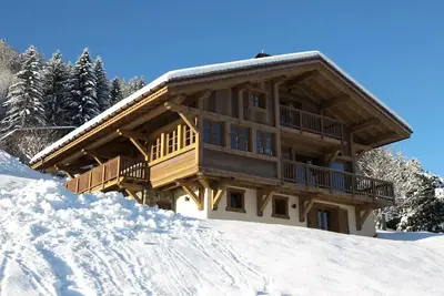 Image de 8 Reisende, atemberaubende Aussicht, in der Nähe von Pisten, Spa