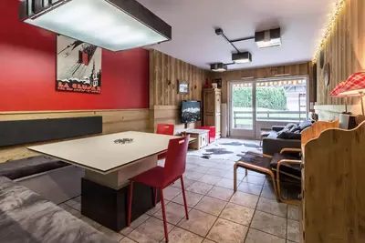 Image de Coeur du village, proche pistes, bel appartement, terrasse, garage