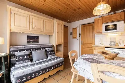 Image de 2 Zimmer, schöne Terrasse, Südlage, nahe Pisten / Geschäfte, Garage