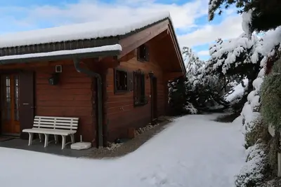 Image de Merveilleuse maison de vacances privée pour 6 personnes avec Wifi, Tv, terrasse et parking
