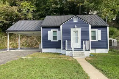 Image de Home Rental for Atv Riders and Traveling Workers. \nSpearhead Trails in Grundy, Va