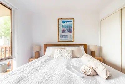 Image de Modern Home 5 mins to hot springs & beaches